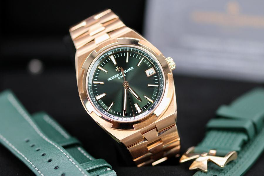 Vacheron Constantin Overseas 4520V/210R-B967